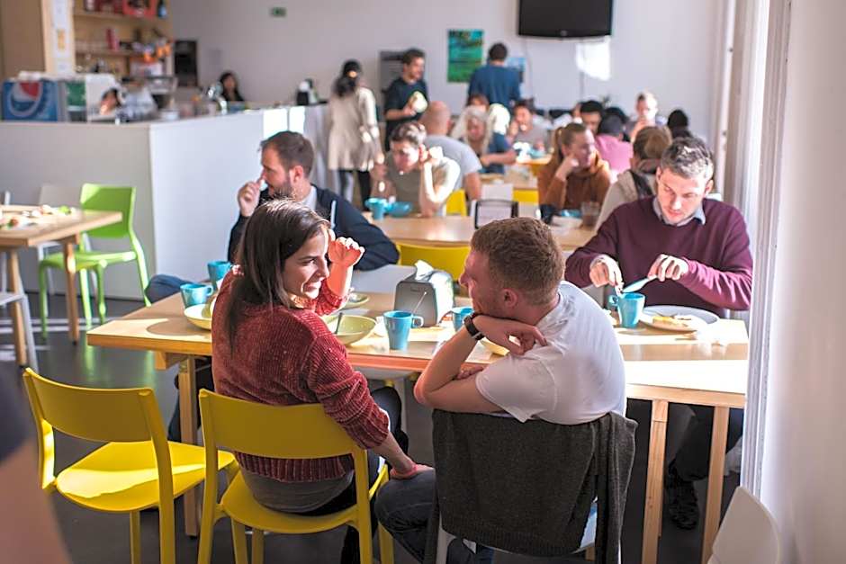 Avenue Hostel