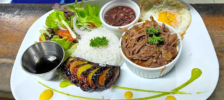 Flutterby House Hostel