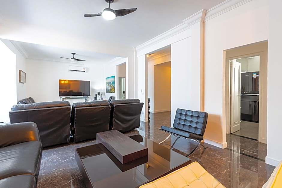 The Best Copa Executive Design Penthouse 4 bedroom 3 bathroom 6 air conditioners 2500 sq ft 85 inch cimema tv