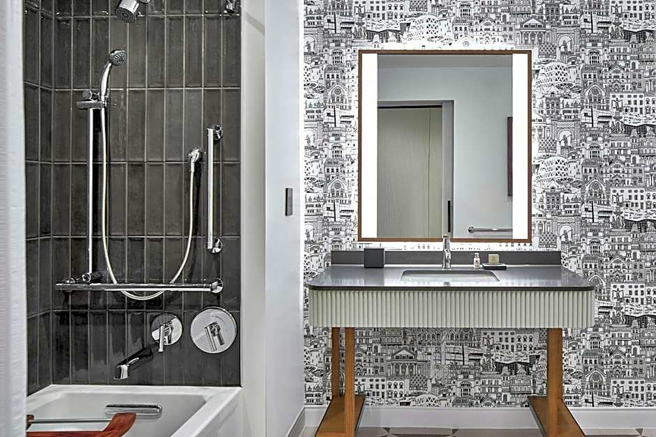 Hotel Celare, Cincinnati Midtown, a Tribute Portfolio Hotel