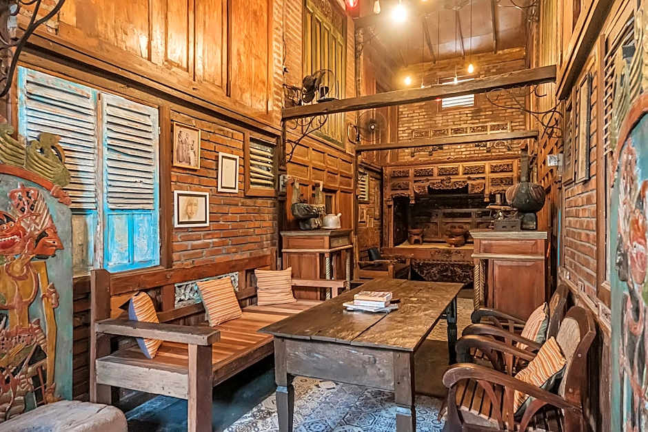 TwoSpaces Living at Bunga Desa, Jimbaran