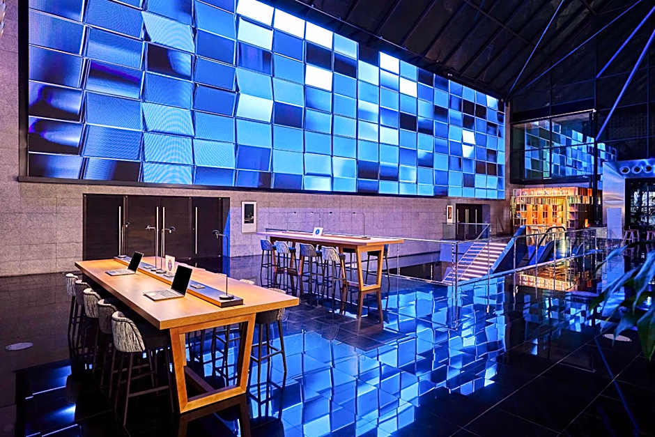 Hyatt Regency Barcelona Tower