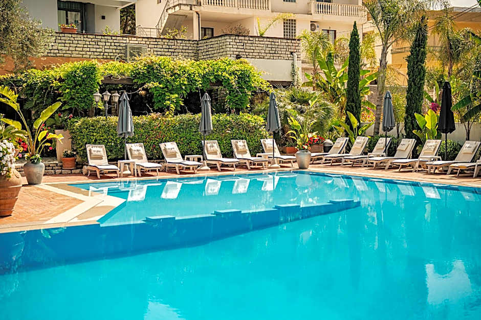 HOTEL VILA BELVEDERE