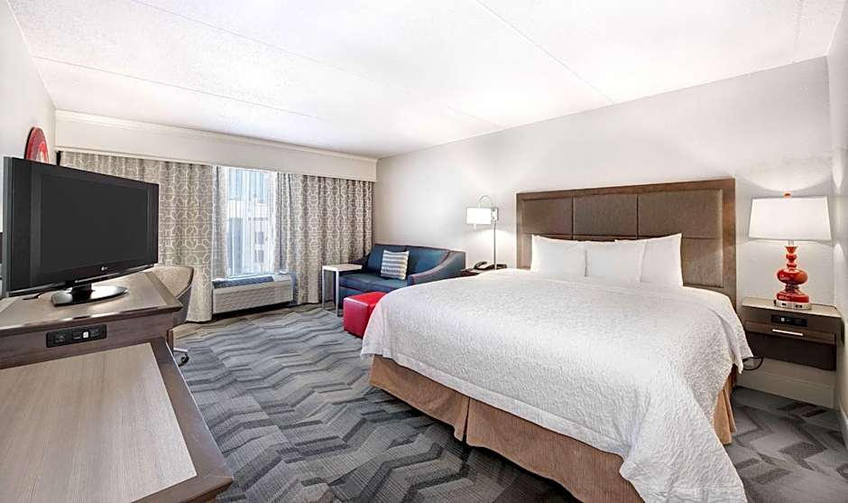 Hampton Inn By Hilton And Suites Atlanta-Galleria