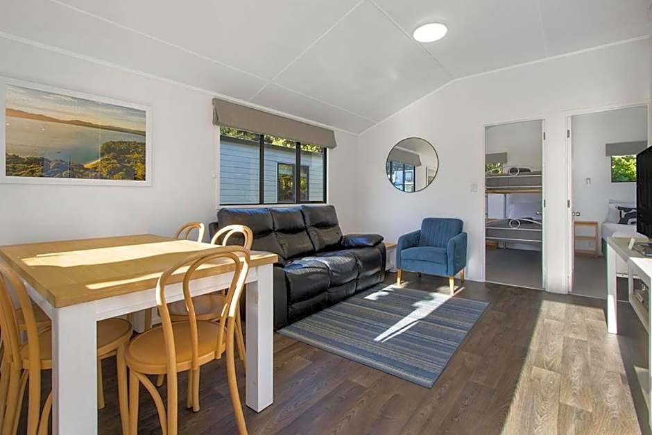 Bowentown Beach Holiday Park