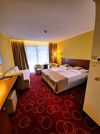 Superior Double Room with Extra Bed