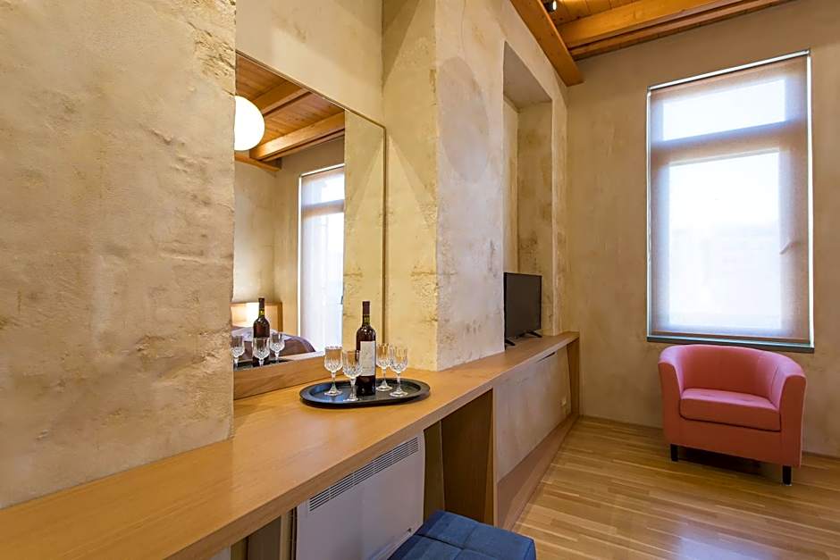 Polixeny's Suites