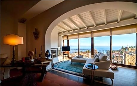 Casa Aricò & Shatulle Suites