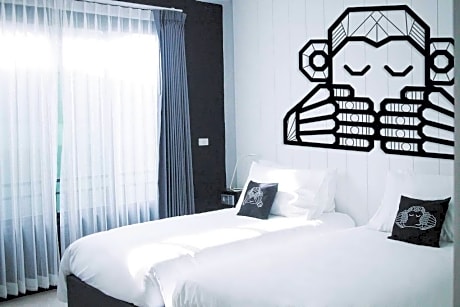 Blu Monkey Phi Phi Island