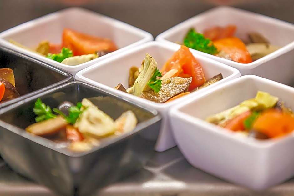 MLL Mediterranean Bay - Adults Only