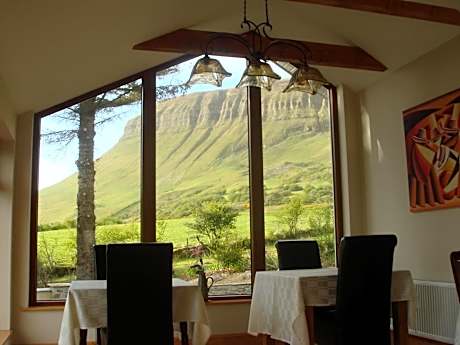 Benbulben Farmhouse B&B