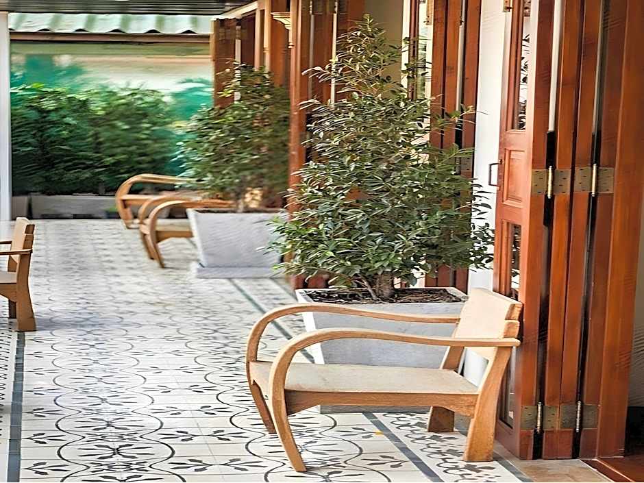 Sri Chiang Khan Hotel