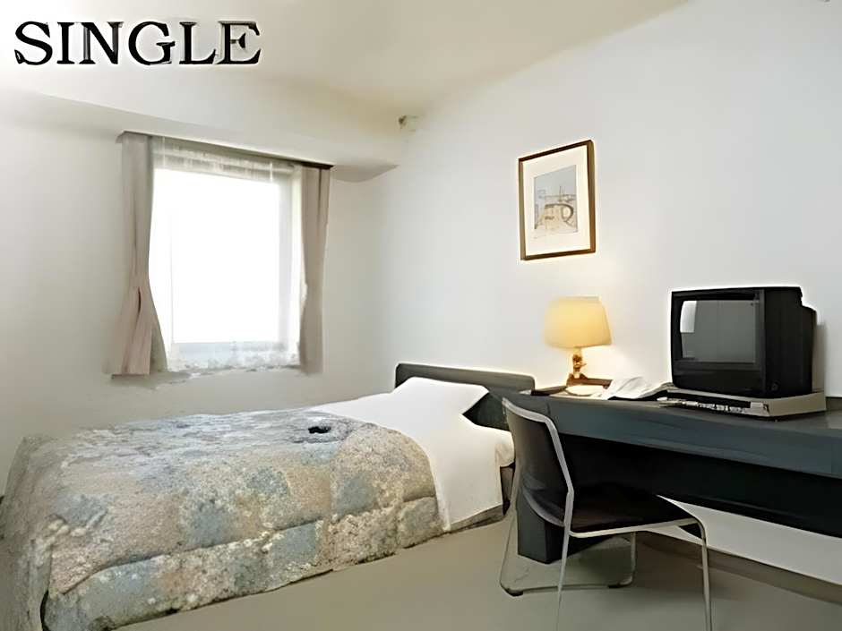 Hirosaki Ekimae Hotel