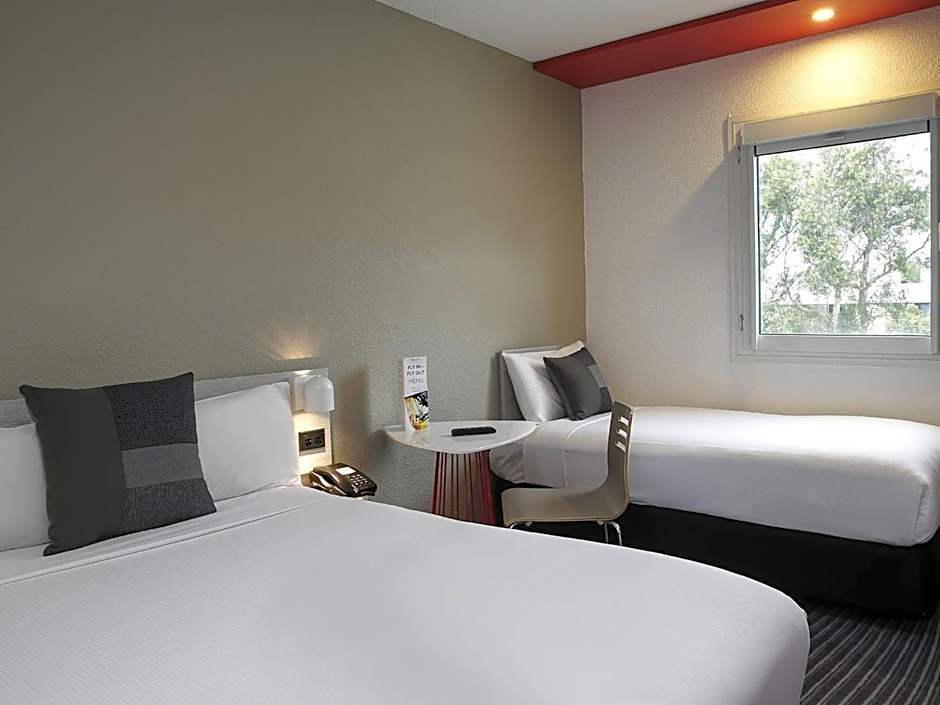 Ibis Sydney Airport Hotel