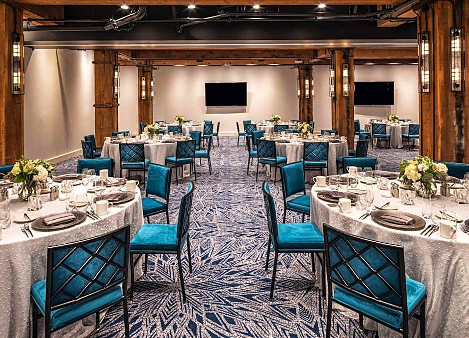 Canopy by Hilton Minneapolis Mill District