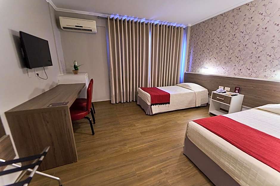 Foz Plaza Hotel