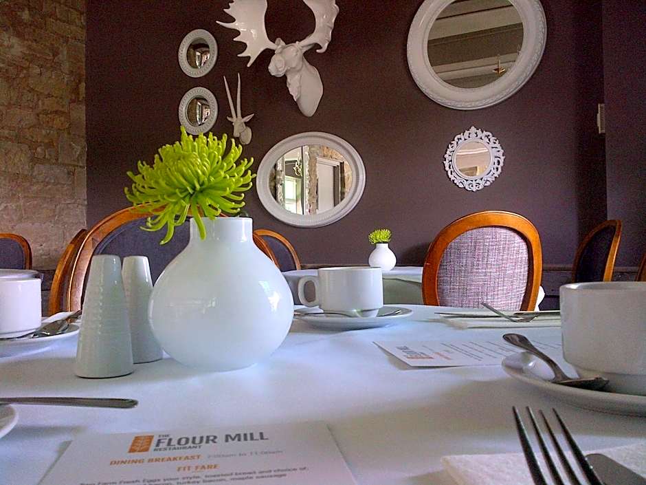 Old Stone Inn Boutique Hotel