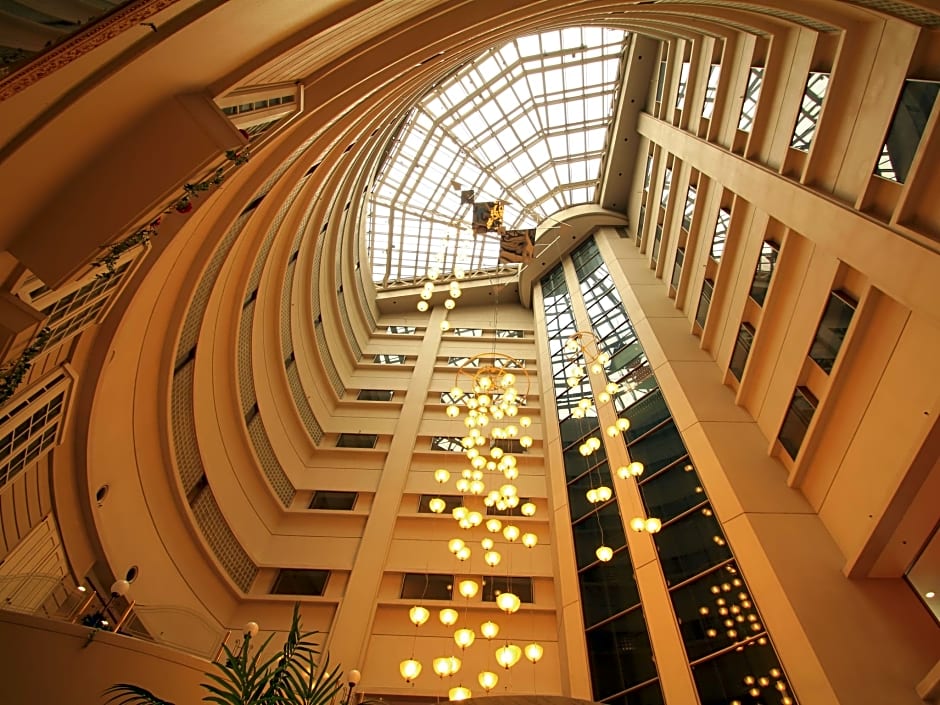 Apa Hotel Fukuoka-Watanabedori