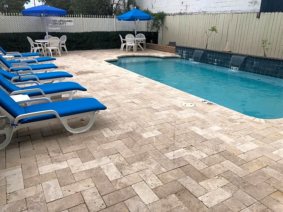 Comfort Inn & Suites New Orleans Airport North