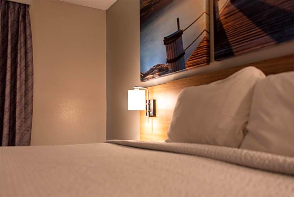 Days Inn by Wyndham Troy