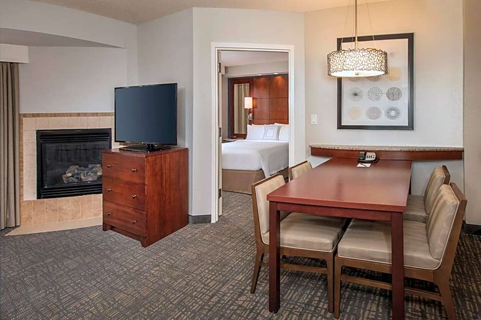 Residence Inn by Marriott Dulles Airport At Dulles 28 Centre