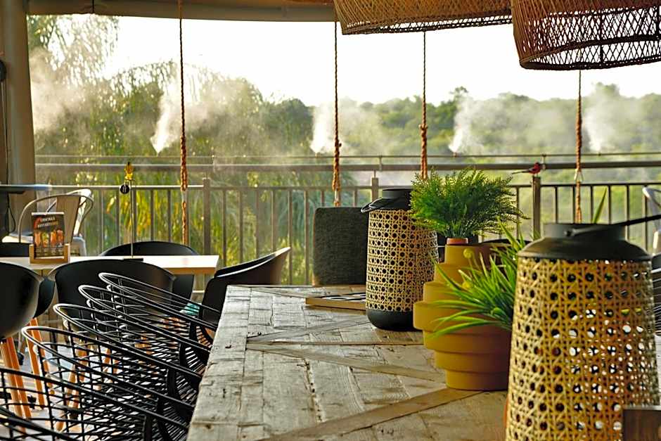 Seasons Golf, Leisure & Spa