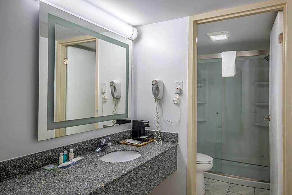 Quality Inn & Suites Conference Center