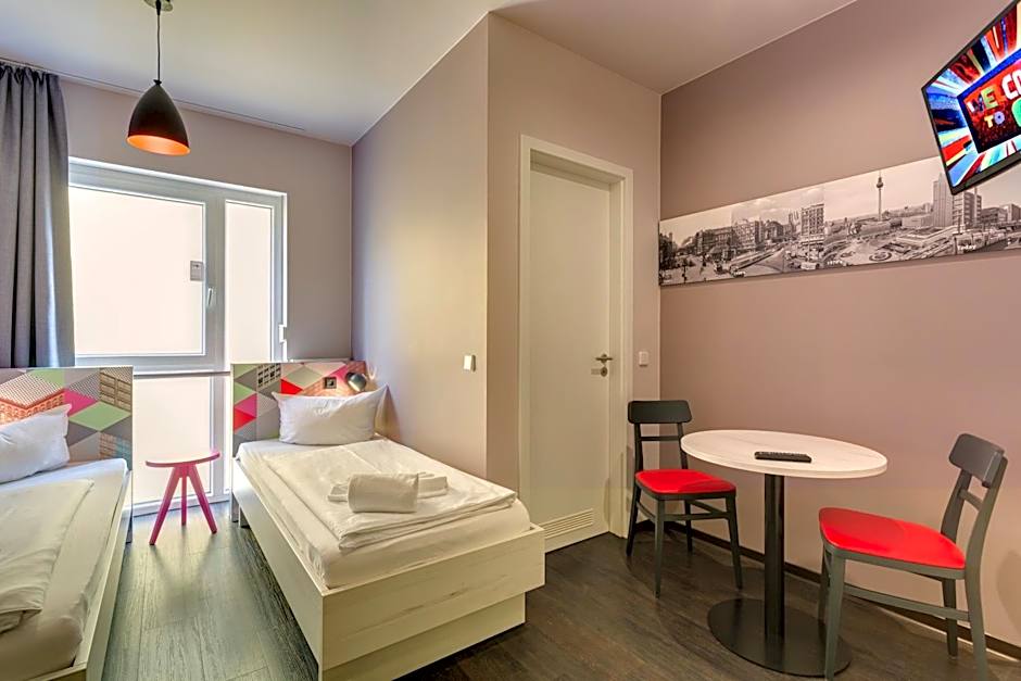 MEININGER Hotel Berlin Alexanderplatz