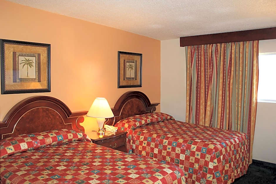 Grand Inn