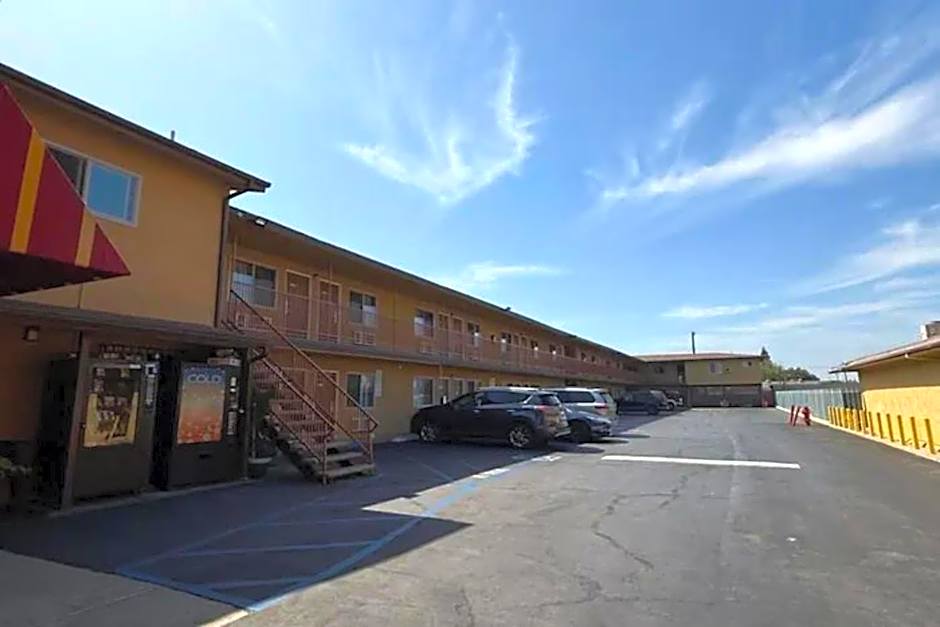 Robinhood Motel Anaheim West