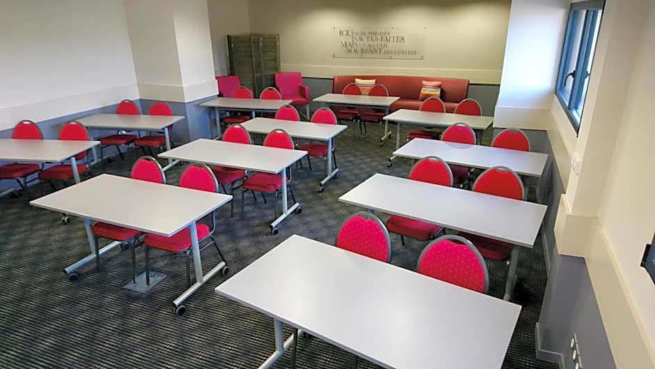 Kyriad Auray Hotel - Carnac