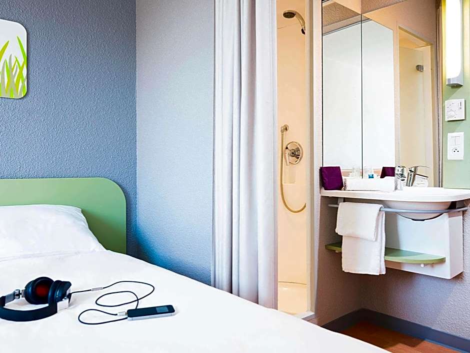 ibis budget Rennes Route de Saint Malo