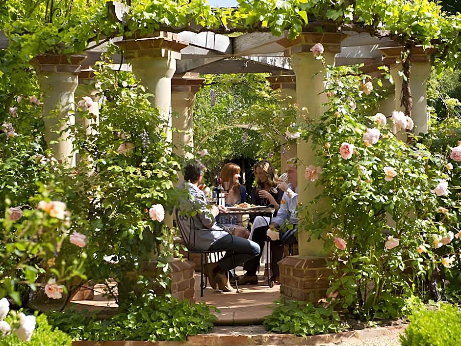 Jacobs Creek Retreat at Moorooroo Park