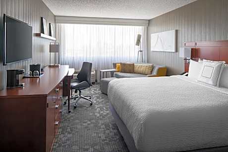 King Room with Sofa Bed