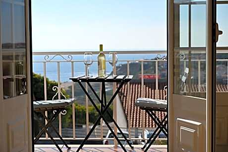 Surf Lodge - Villa dos Irmãos