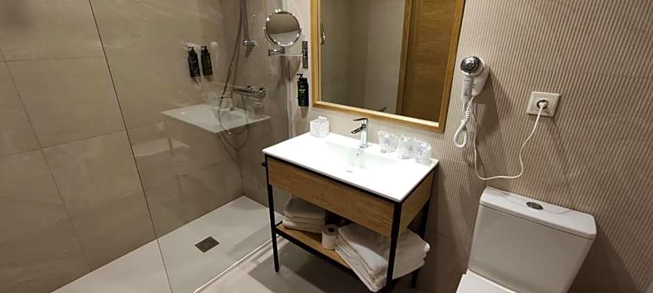 Hotel Parking Miradoiro de Belvís