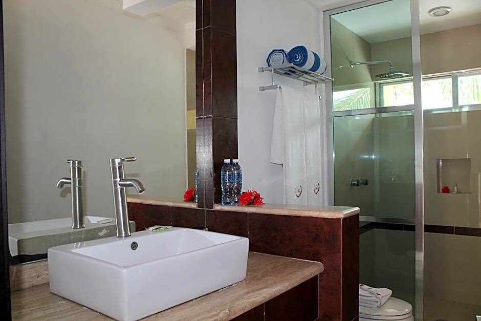 La Quinta Gran Bahía, Cuastecomates - Todo Incluido