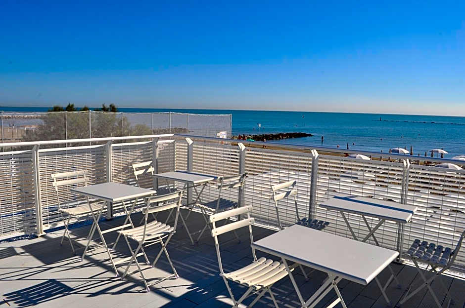 Kristalex Pet Family Hotel