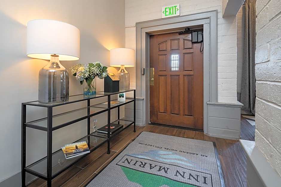 Inn Marin and Suites, an Ascend Collection Hotel