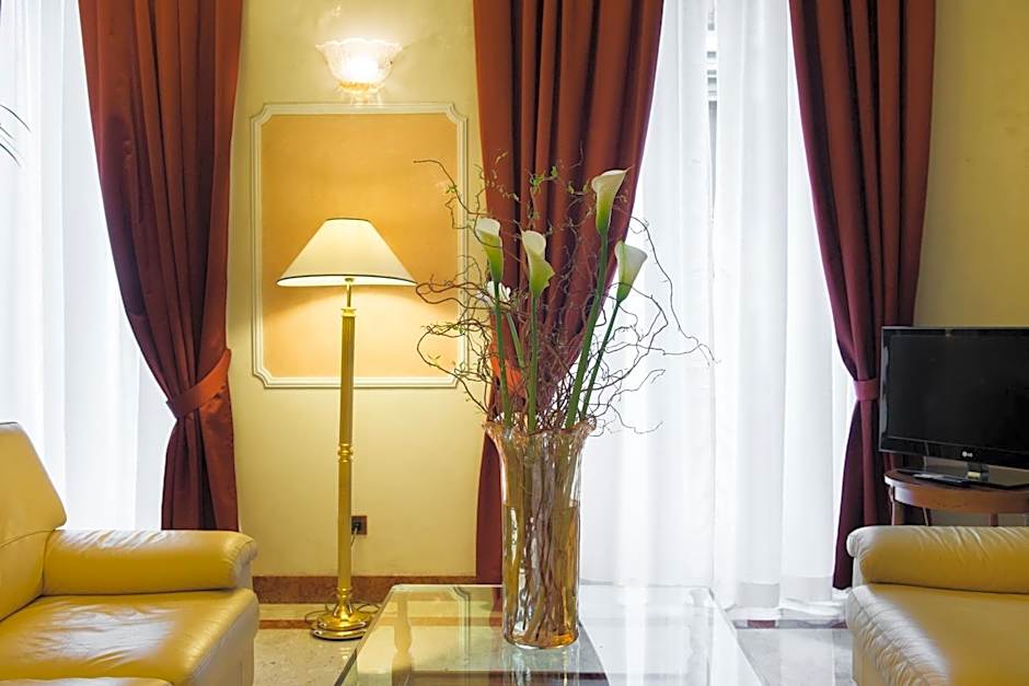 Strozzi Palace Hotel