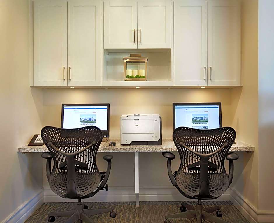 Hilton Garden Inn Montreal Airport