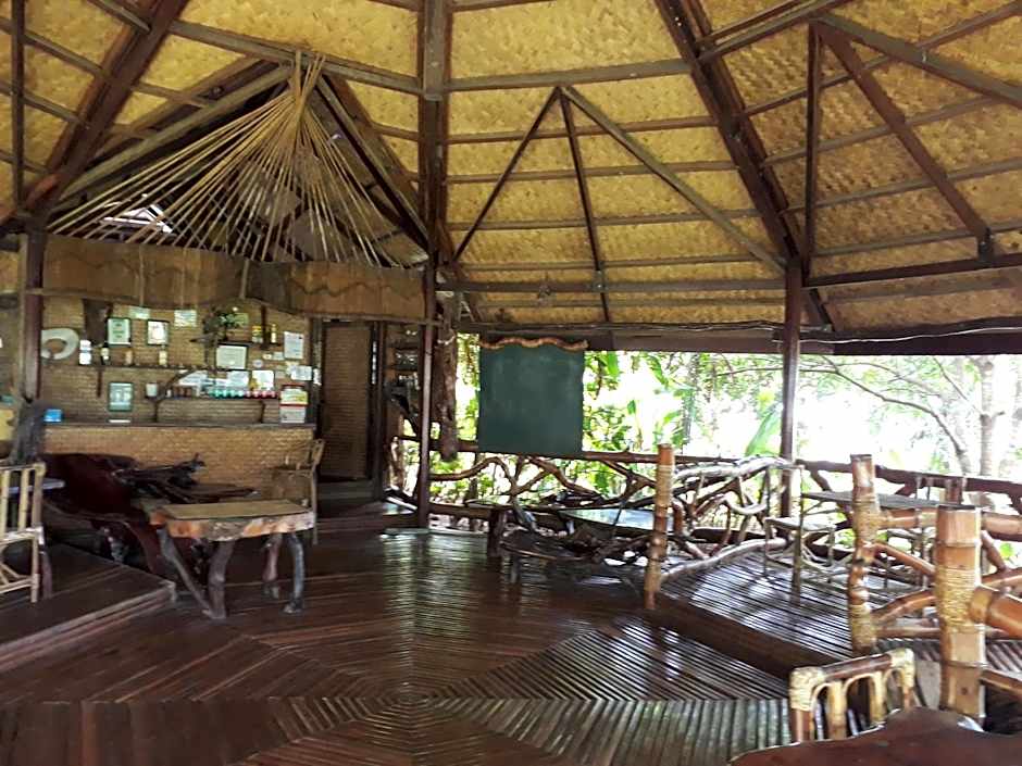 Dabdab Tourist Inn