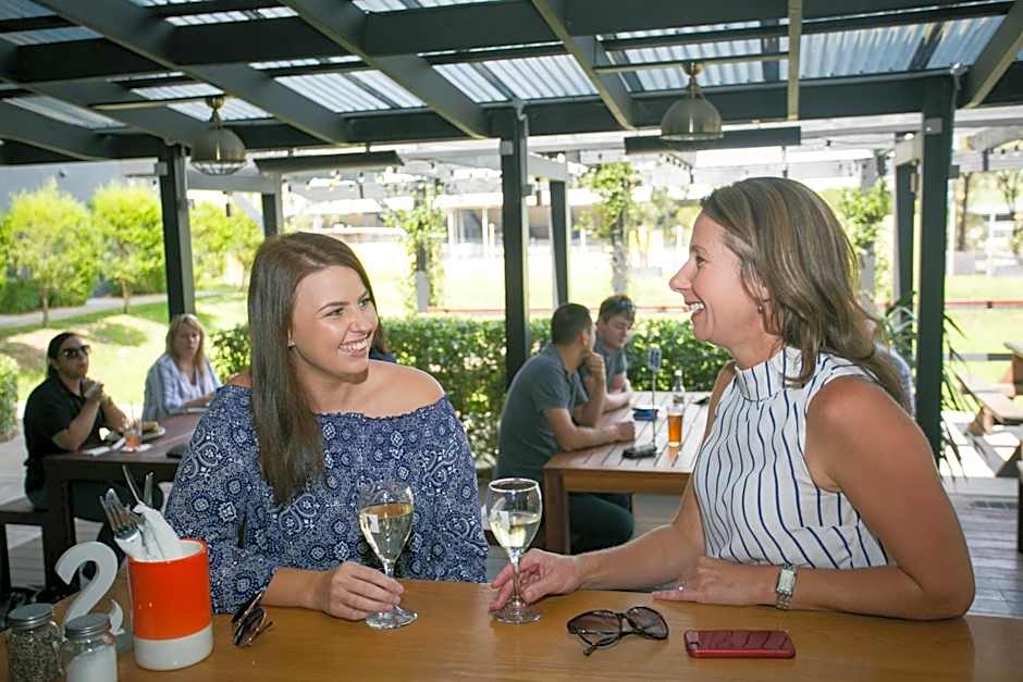 Alpha Hotel Eastern Creek