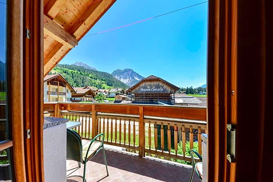 Apartments Ciasa Costisela