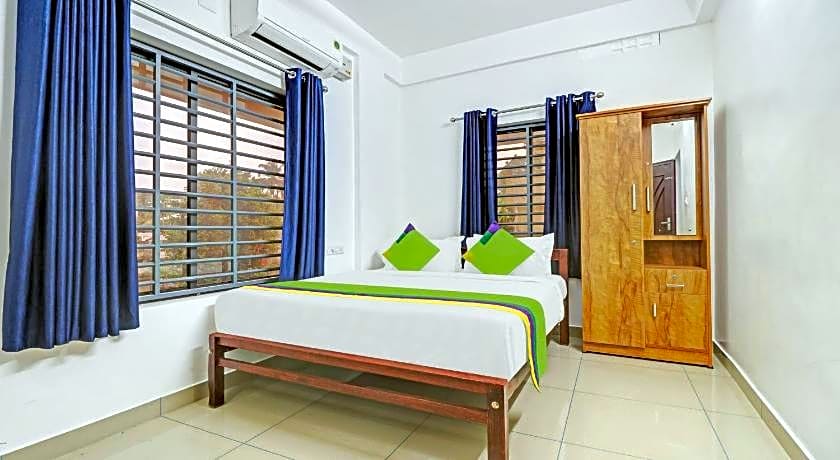 Treebo Nirupama Apartment, 750 M From Aluva Railway Station