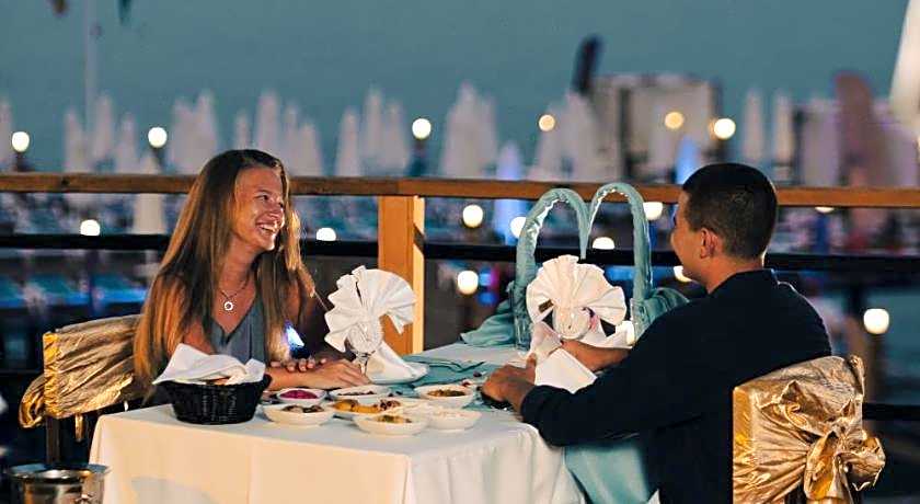 Rox Resort Hotel
