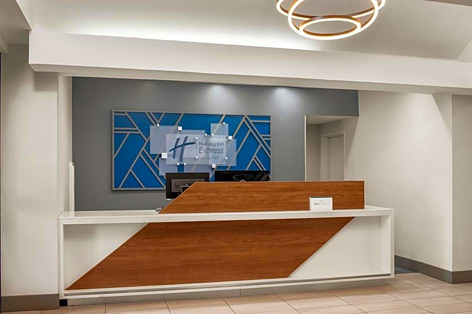 Holiday Inn Express Fresno River Park Highway 41 By IHG