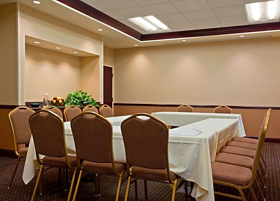 Holiday Inn Express & Suites Chicago West-OHare Arpt Area By IHG