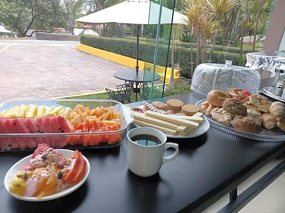 HOTEL PUNTA GALERIA