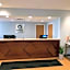Quality Inn & Suites Sequim at Olympic National Park